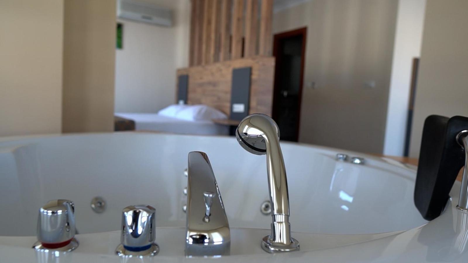 Club Efes Otel Silifke Esterno foto