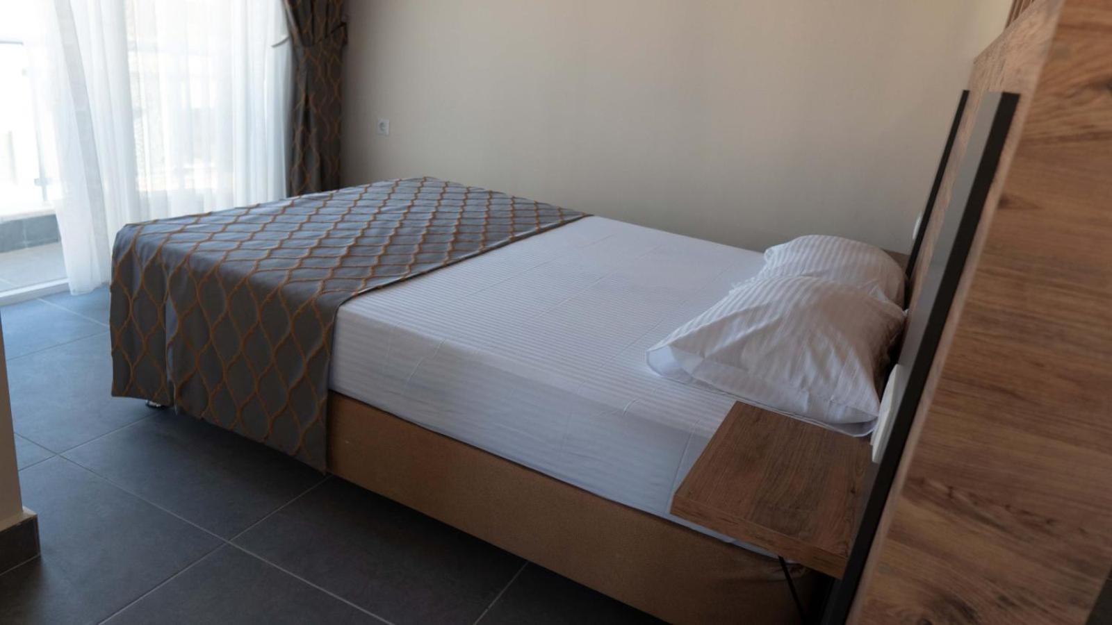 Club Efes Otel Silifke Esterno foto