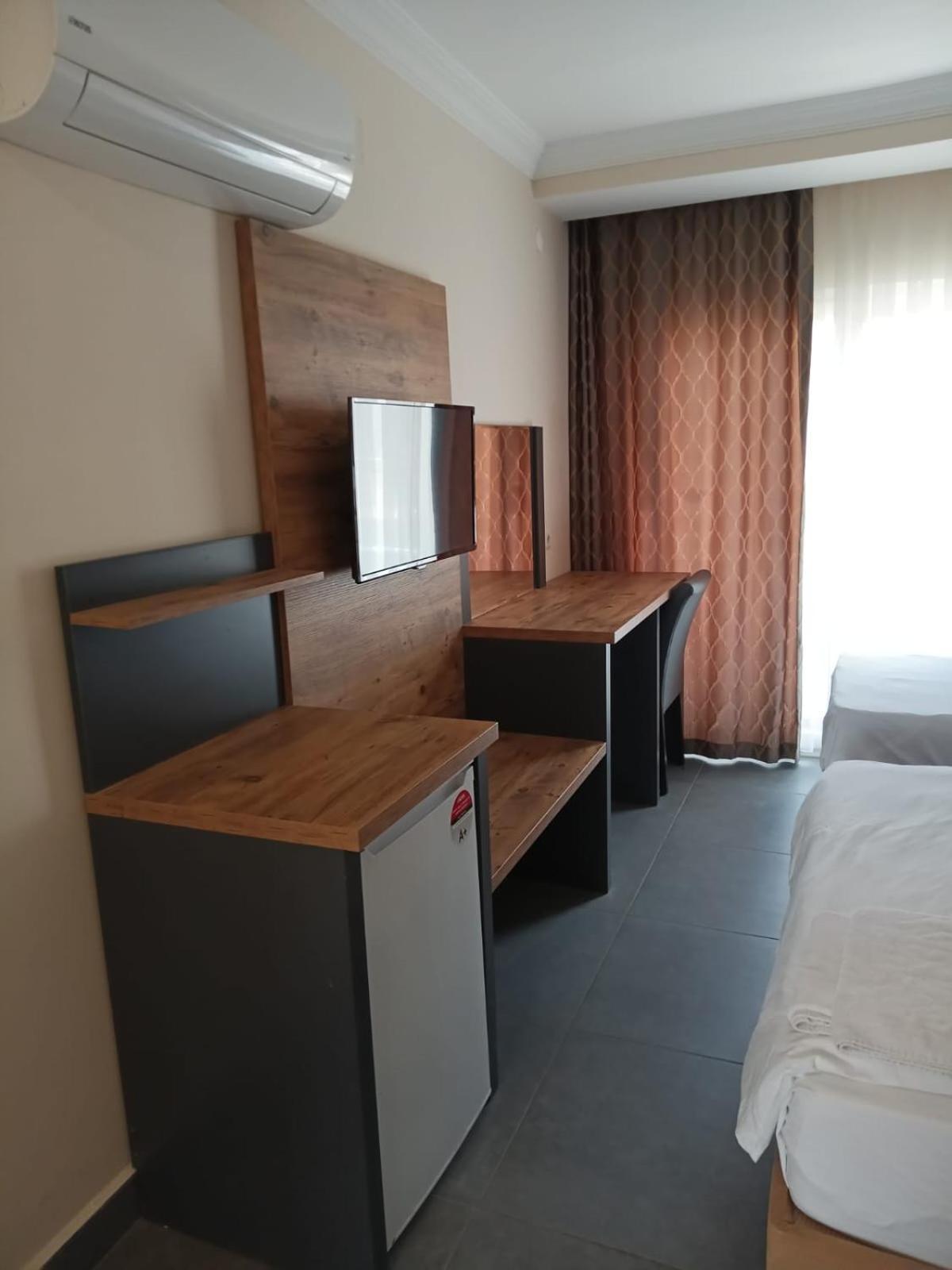 Club Efes Otel Silifke Esterno foto