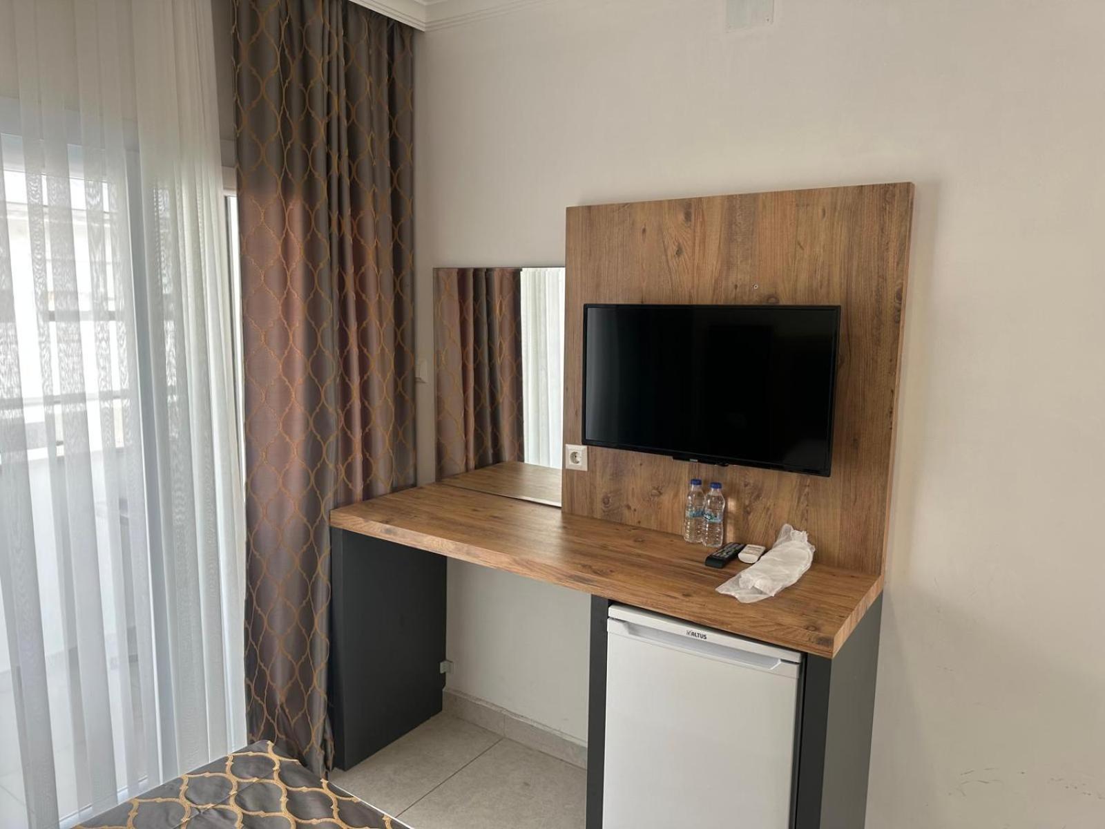 Club Efes Otel Silifke Esterno foto