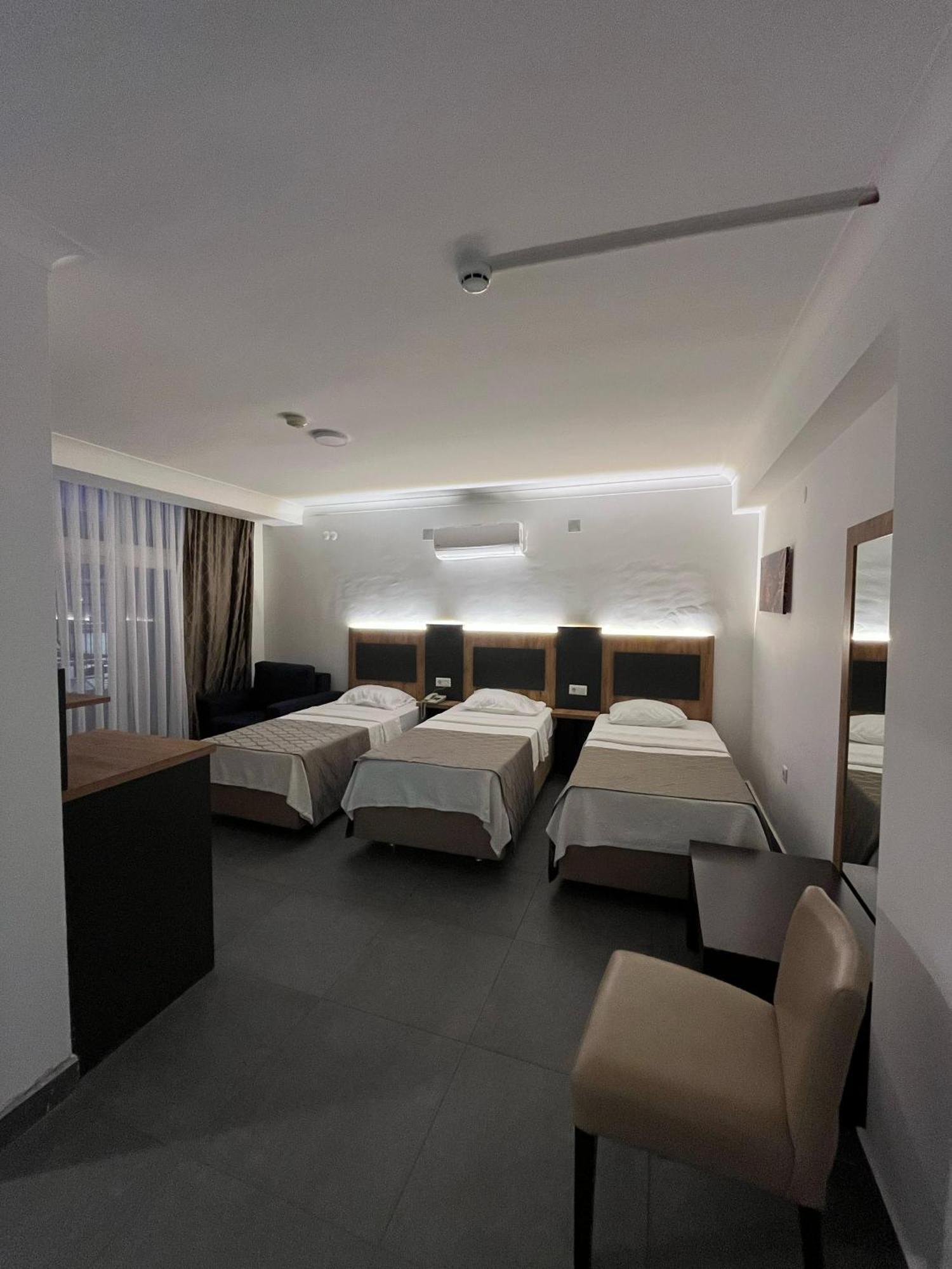 Club Efes Otel Silifke Esterno foto
